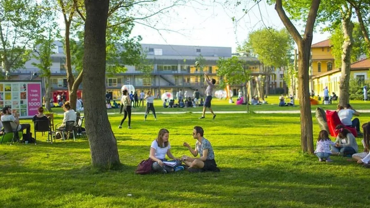 Yokten vakif universitelerine zam siniri yuzde 25i asamayacak LXO3sTT1